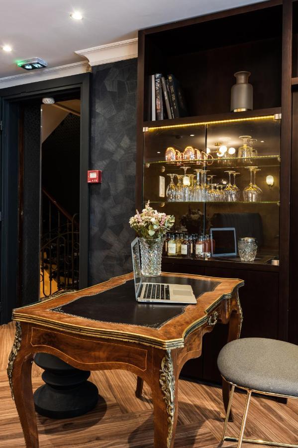 Royal Saint Germain Hotell Paris Exteriör bild